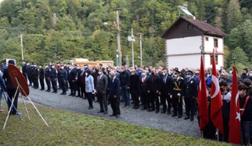 29 EKİM CUMHURİYET BAYRAMI ÇELENK SUNMA TÖRENİ